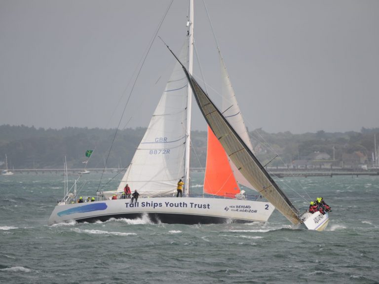 Challenger 2 Fastnet 21