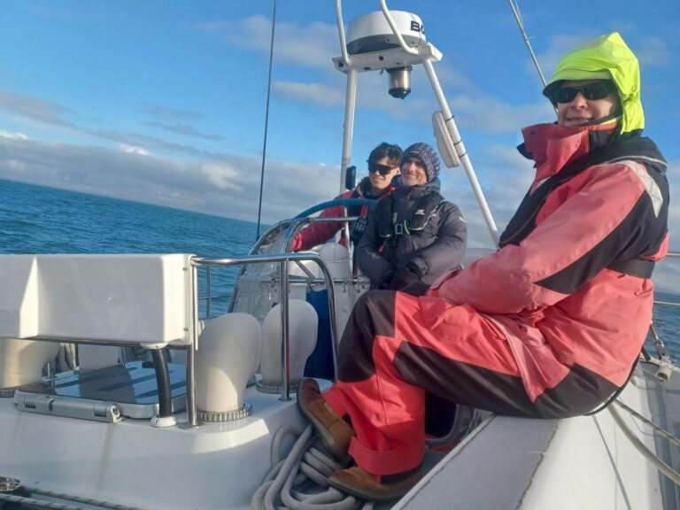 volunteer crew training for tall ships youth trust